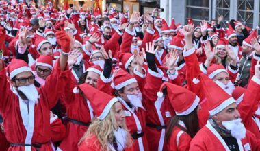 Pazar sabahı Atina merkezinde Noel Baba Koşusu nedeniyle trafik kısıtlamaları uygulanacaktır