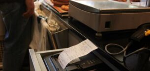 Yunanistan KDV açığını kapatmada ilerleme kaydediyor Yunanistan KDV açığını kapatmada ilerleme kaydediyor