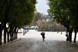 Ülkenin büyük bölümünde Pazar günü bulutlu, yer yer yağmurlu ve donlu hava bekleniyor