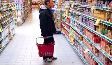 Yapılan bir ankete göre, Yunanlıların yarısı kişisel mali durumları konusunda karamsar