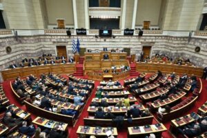 Mitsotakis: %3’lük parlamento barajında ​​değişiklik yok