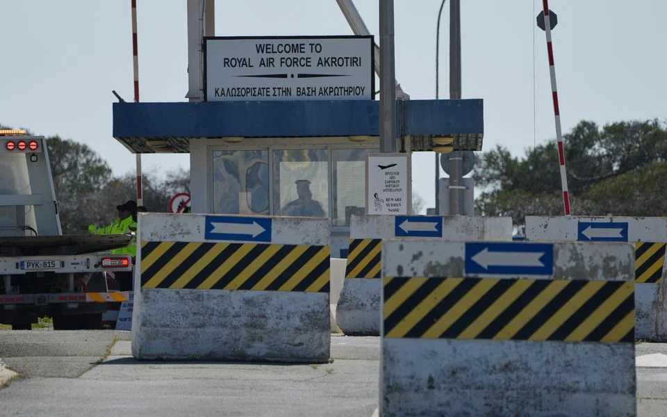 İran yapımı insansız hava aracı Kıbrıs’taki bir İngiliz hava üssünü vurdu, hasar sınırlı kaldı