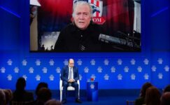 Bannon’a göre Yunanistan denizcilikte ‘süper güç’