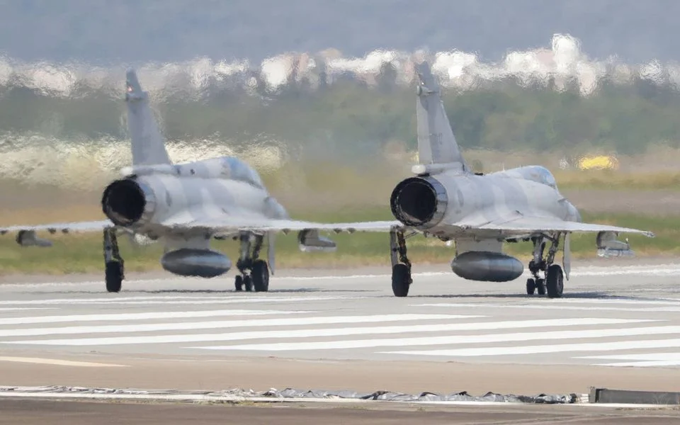 Paris, Atina’ya Ukrayna için Mirage jetleri konusunda baskı yapıyor Paris, Atina’ya Ukrayna için Mirage jetleri konusunda baskı yapıyor