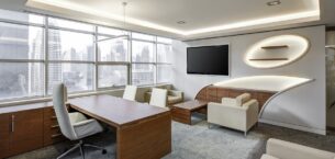 Modern Ofis Takımı ile Uyumlu ve Profesyonel Çalışma Alanları