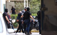 Atina’nın kuzeyinde Çete infazında olaylar giderek karmaşıklaşıyor