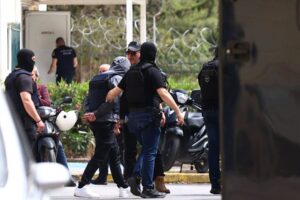 Atina’nın kuzeyinde Çete infazında olaylar giderek karmaşıklaşıyor
