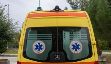Girit’te meydana gelen motosiklet kazasında bir adam ağır yaralandı